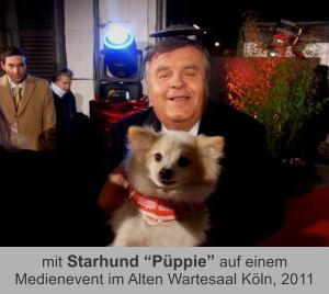 mit Starhund “Püppie” auf einem Medienevent im Alten Wartesaal Köln, 2011