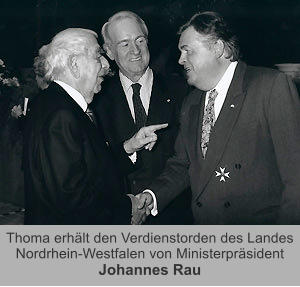 Thoma erhält den Verdienstorden des Landes Nordrhein-Westfalen von Ministerpräsident Johannes Rau